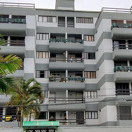 Moderno E Confortavel Apto Prainha Caraguatatuba Dış mekan fotoğraf